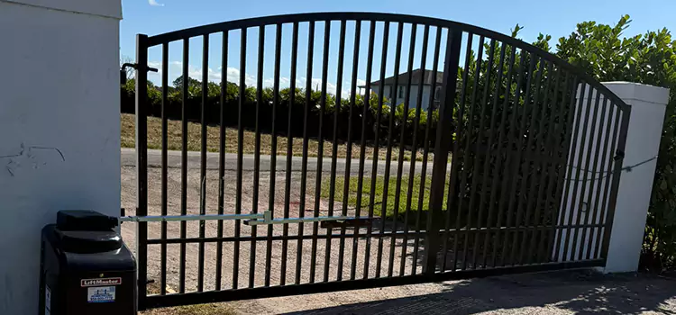 Driveway Fence Repair Stoneham